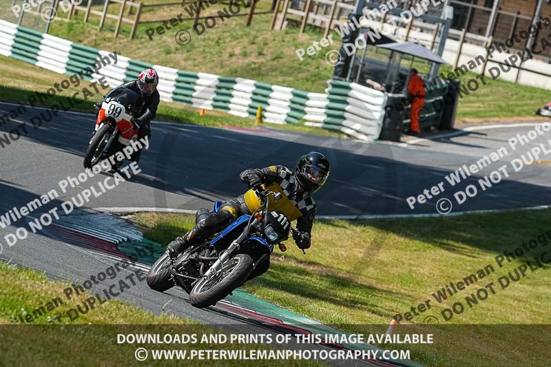 cadwell park;cadwell park photographs;cadwell trackday photographs;enduro digital images;event digital images;eventdigitalimages;peter wileman photography;racing digital images;trackday digital images;trackday photos